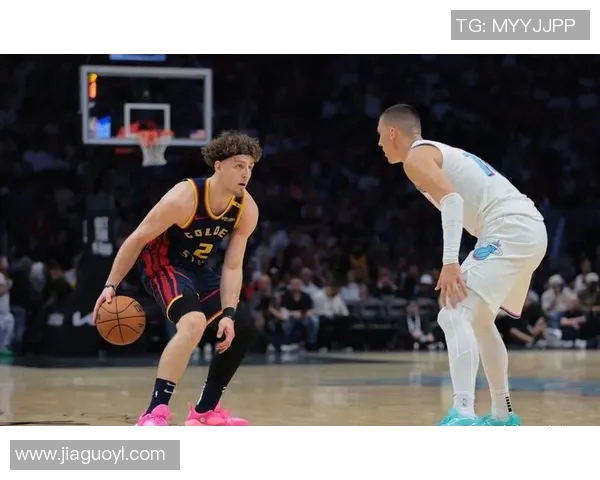 勇士与热火对决数据统计分析揭示比赛关键因素与球员表现 勇士与热火对决数据统计分析揭示比赛关键因素与球员表现