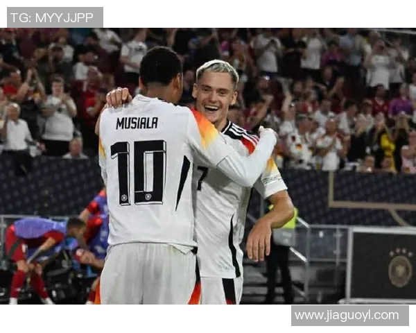 穆西亚拉的崛起之路：从青训天才到足球场上的新星